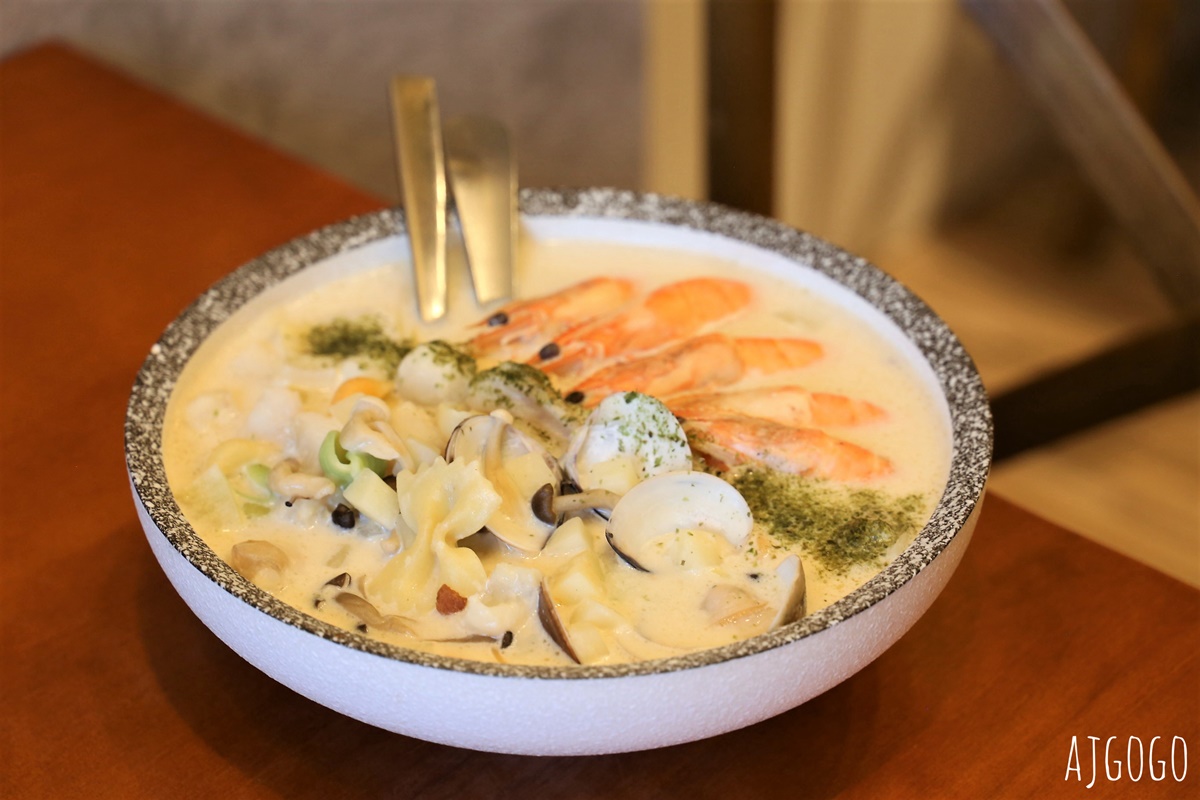 桃園南崁美食 義匠義式湯麵 巷弄裡的好味道 可以喝湯的義大利麵 菜單分享