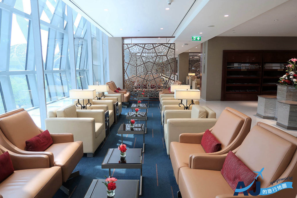阿聯酋航空 Emirates 貴賓室 曼谷素萬那普機場BKK 餐廳/淋浴間分享