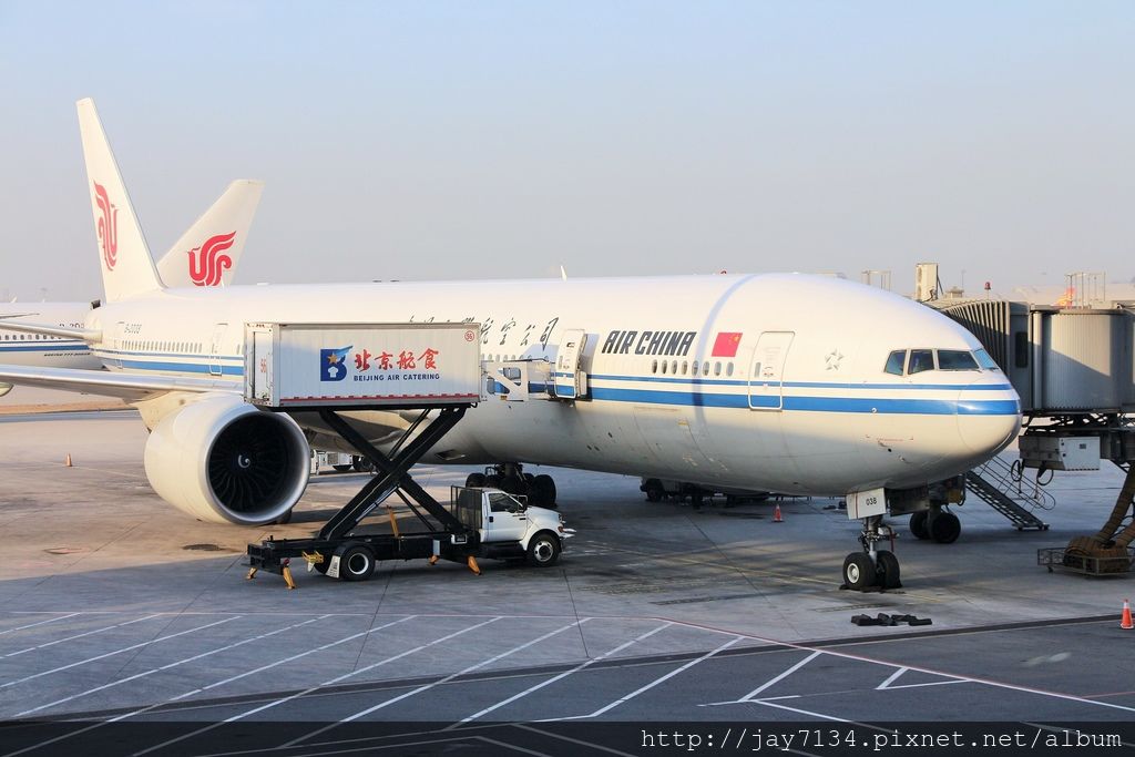 中國國際航空 CA989 中國北京PEK > 紐約甘迺迪JFK 飛機餐、海鮮餐、飛行經驗、國航北京過境旅館