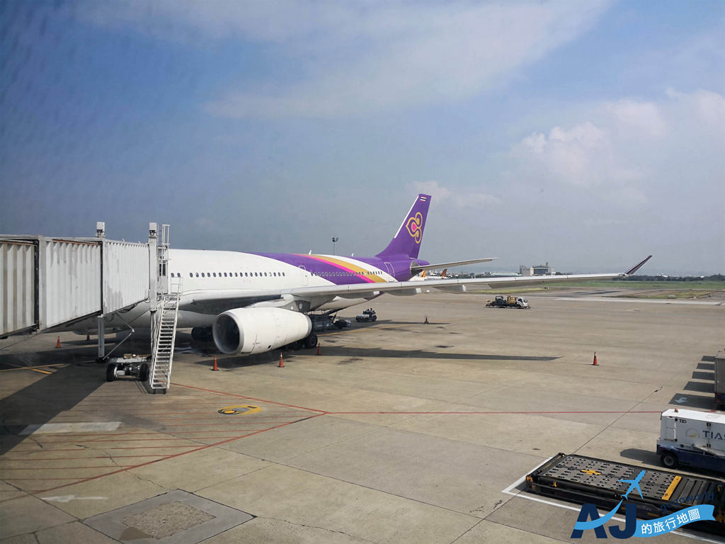 泰國航空 TG633 / TG632 桃園TPE <> 曼谷BKK A330 經濟艙飛機餐分享