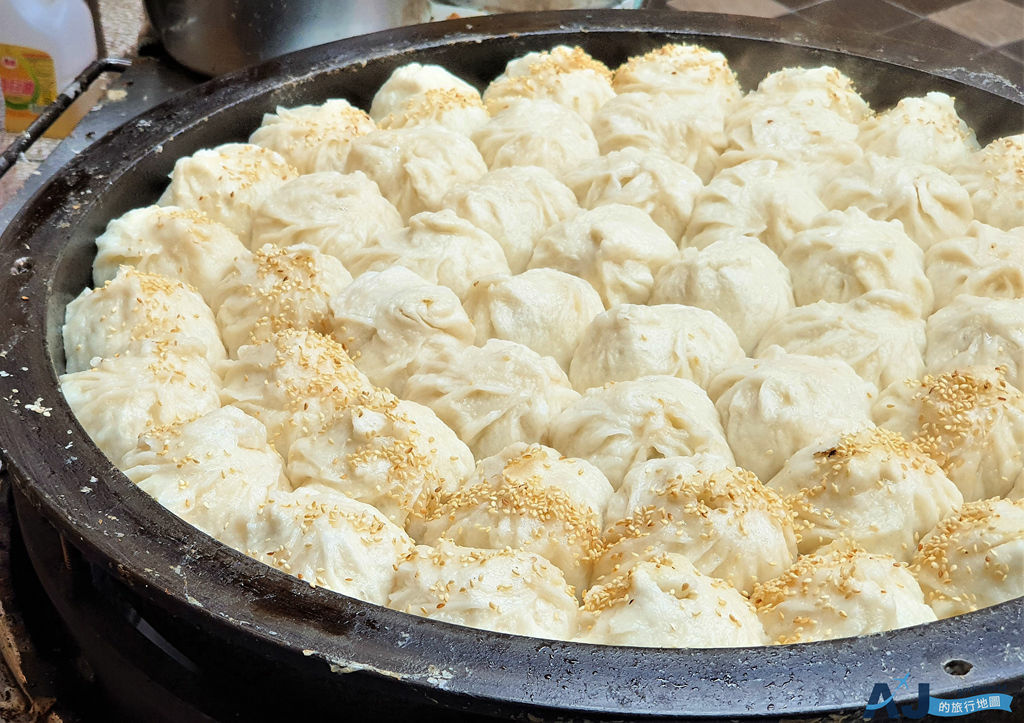 鍾家原上海生煎包 士林夜市美食 數十年如一日的好味道 米其林必比登推薦小吃