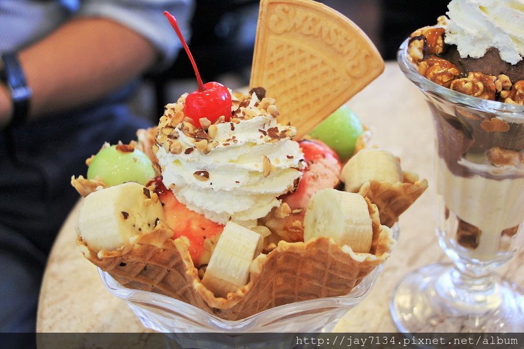 （曼谷甜點美食）雙聖冰淇淋 SWENSEN’S 好好吃的冰淇淋聖代僅台灣售價三分之一