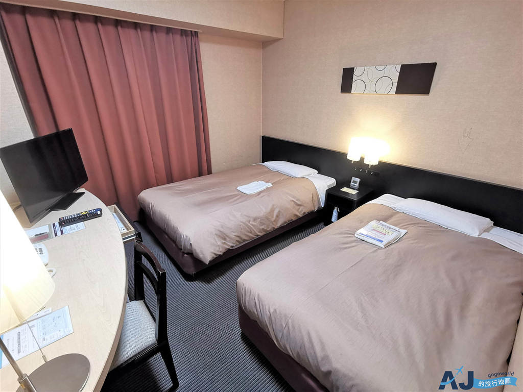 （北九州市住宿推薦）小倉皇冠山飯店 Hotel Crown Hills Kokura 雙人房、早餐、交通、停車場分享 近旦過市場