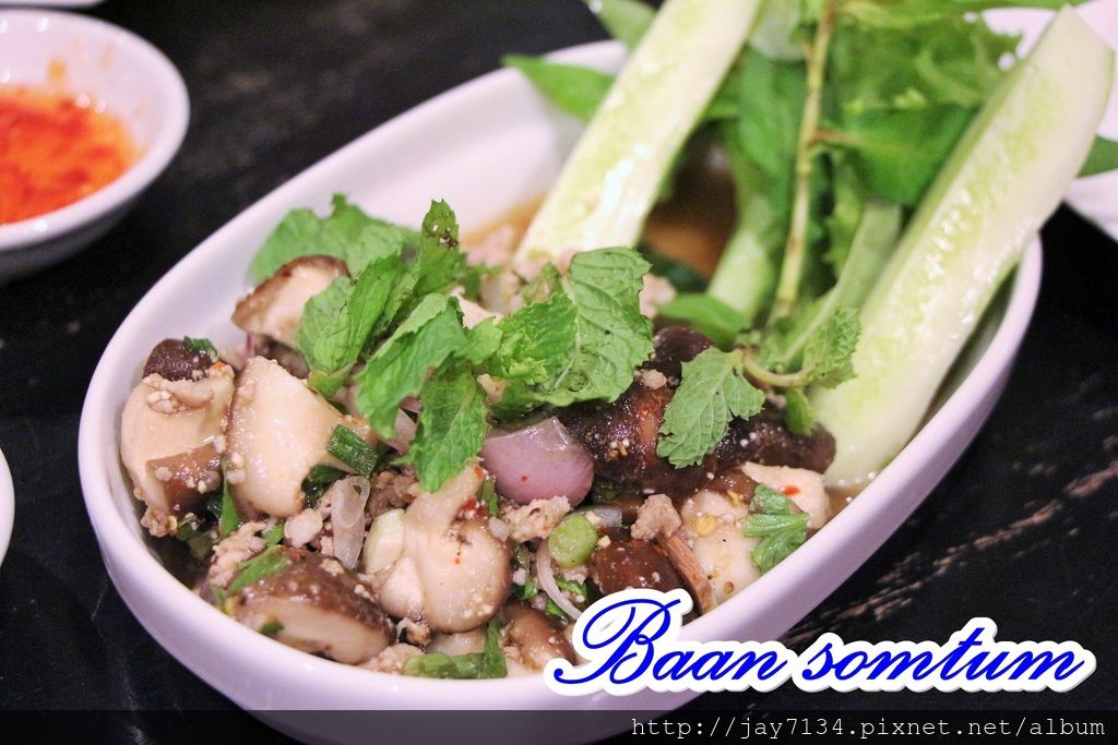 （泰國曼谷美食）Baan Somtum 在地人推薦 平價又道地的泰國東北料理 近BTS Surasak站