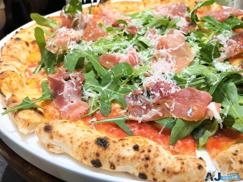 台北好吃的披薩：Peppino培皮諾小館 正統南義拿坡里披薩 世界披薩冠軍開的店 菜單分享